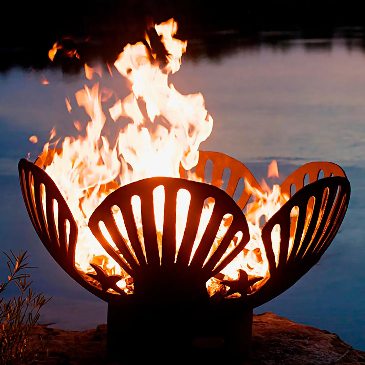 Fire Pits | Fire Pits>Plow & Hearth American-Made Firepit Art Barefoot Beach Seashells And Starfish Fire Pit