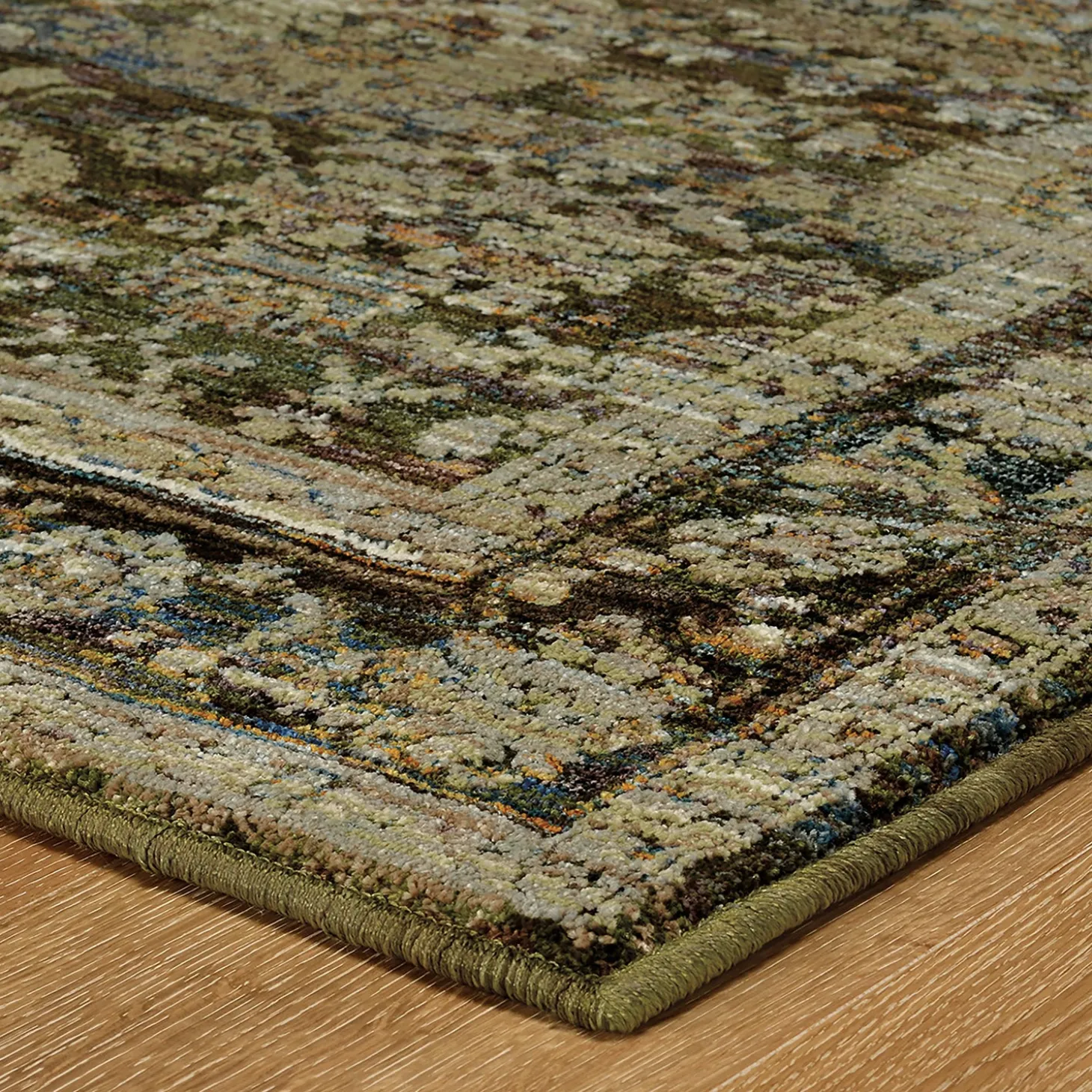 Area Rugs>Plow & Hearth Ashland Evening Synthetic Blend Indoor Border Rug, 6'7" x 9'6" Green