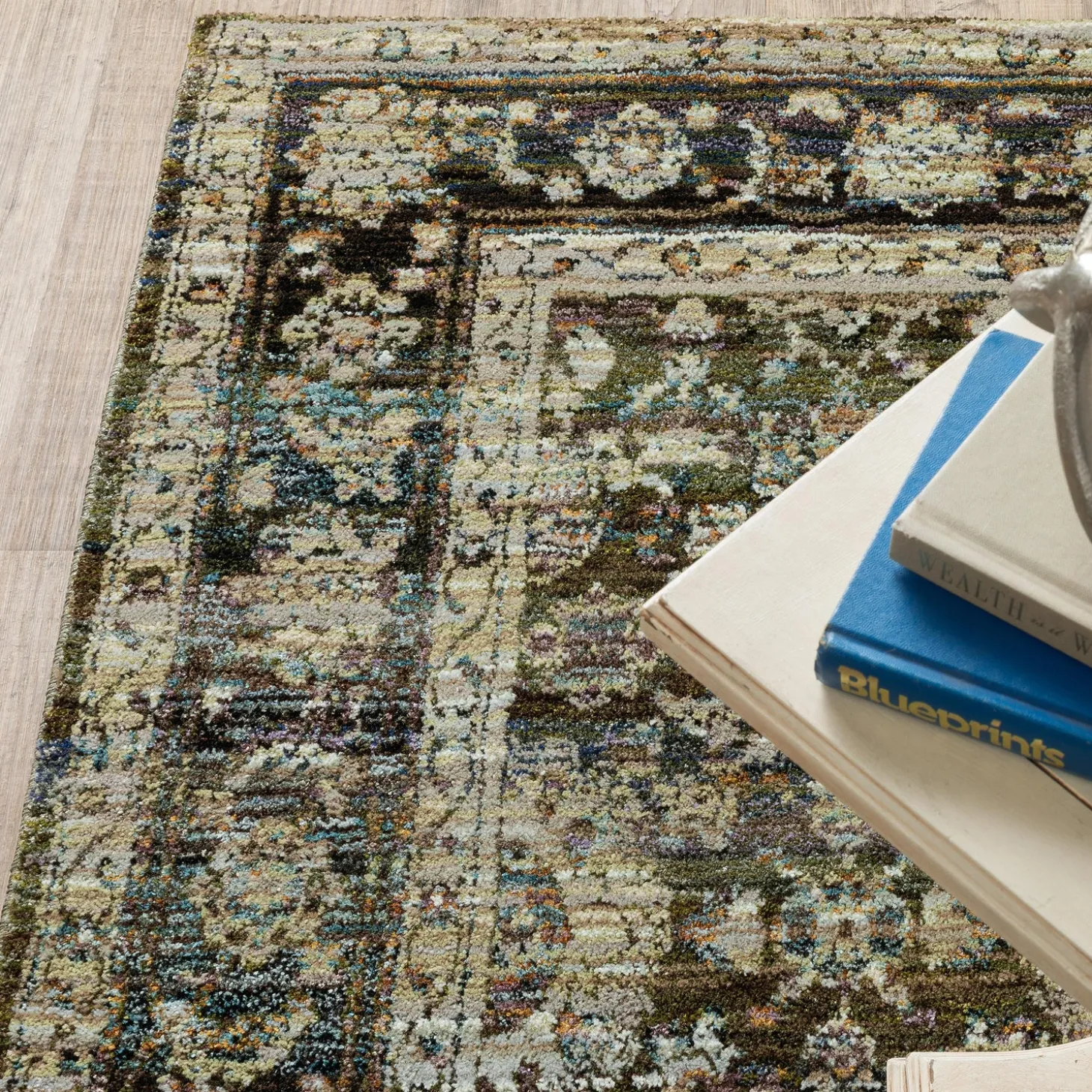 Area Rugs>Plow & Hearth Ashland Evening Synthetic Blend Indoor Border Rug, 5'3" x 7'3" Green
