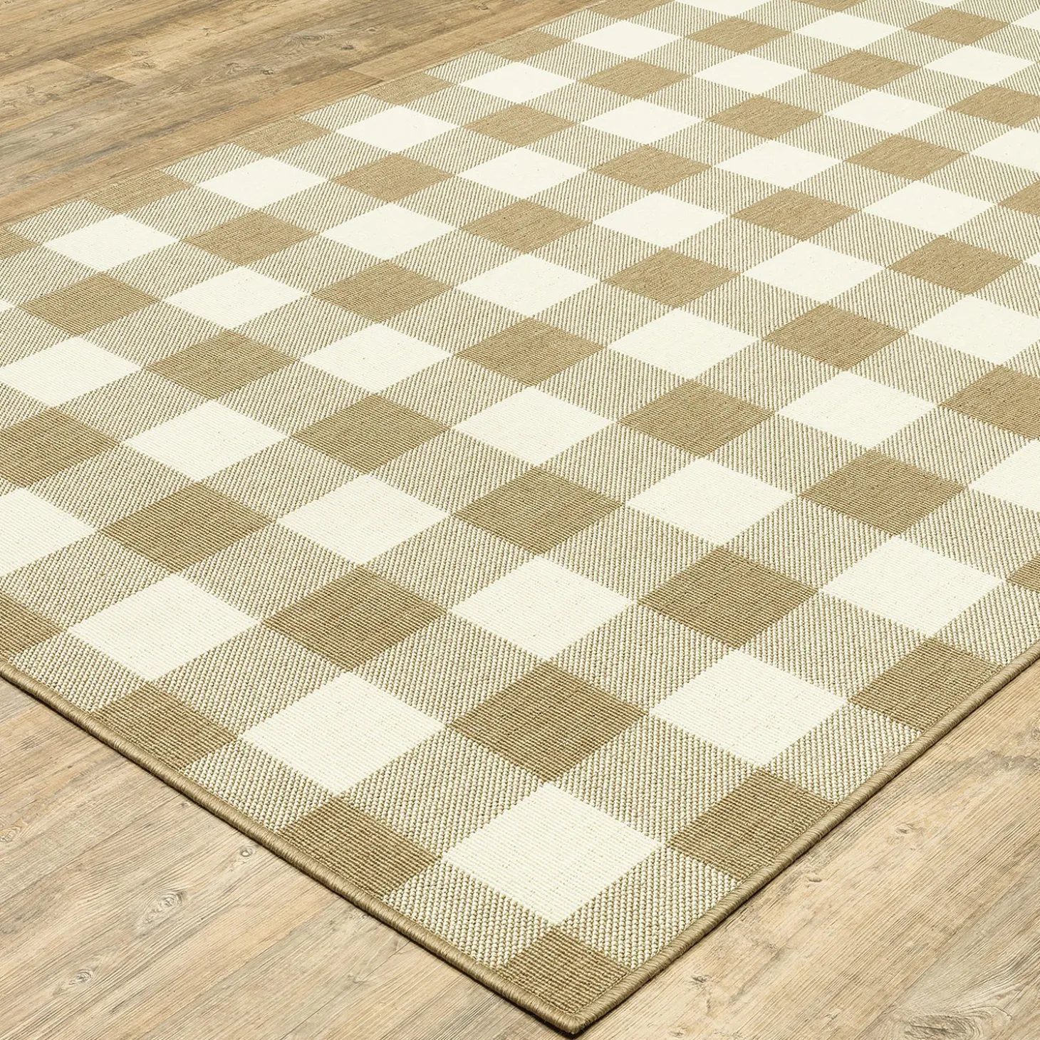 Area Rugs>Plow & Hearth Buffalo Plaid Indoor and Outdoor Polypropylene Rug, 3'7" x 5'6"