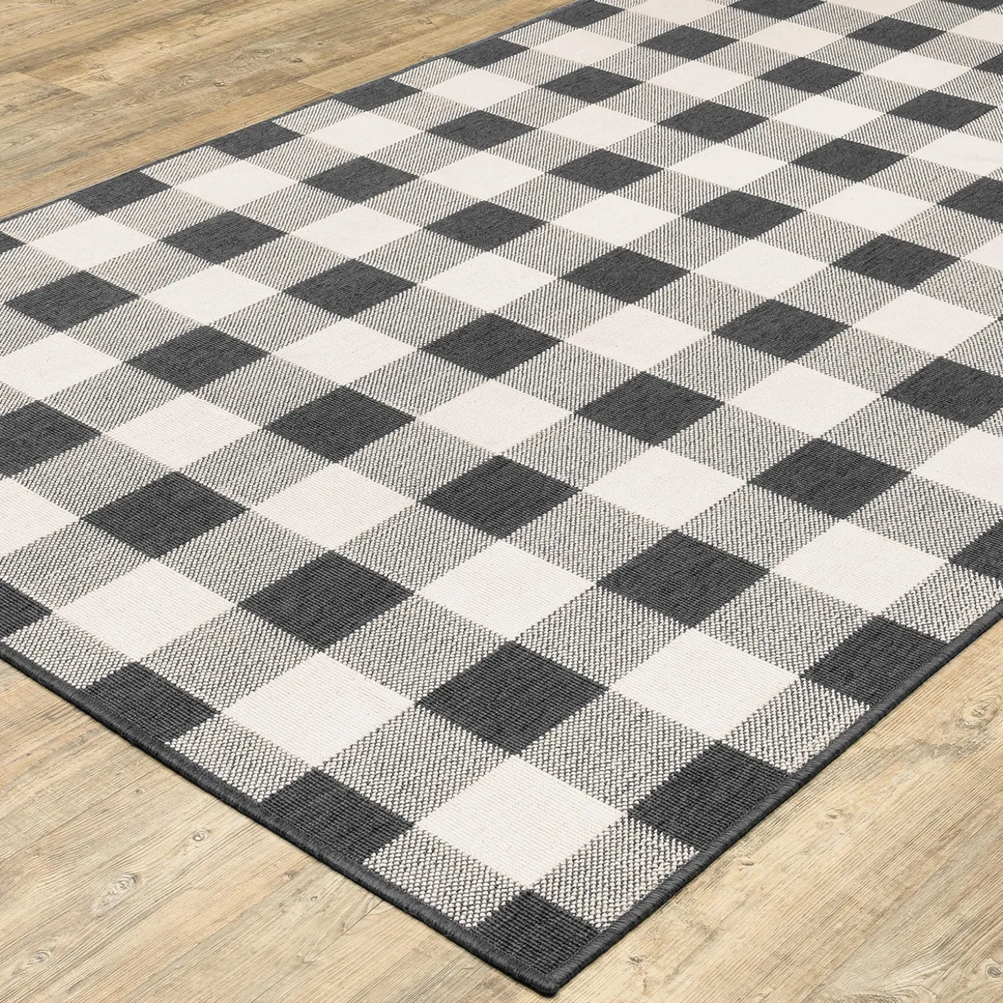 Area Rugs>Plow & Hearth Buffalo Plaid Indoor and Outdoor Polypropylene Rug, 3'7" x 5'6"