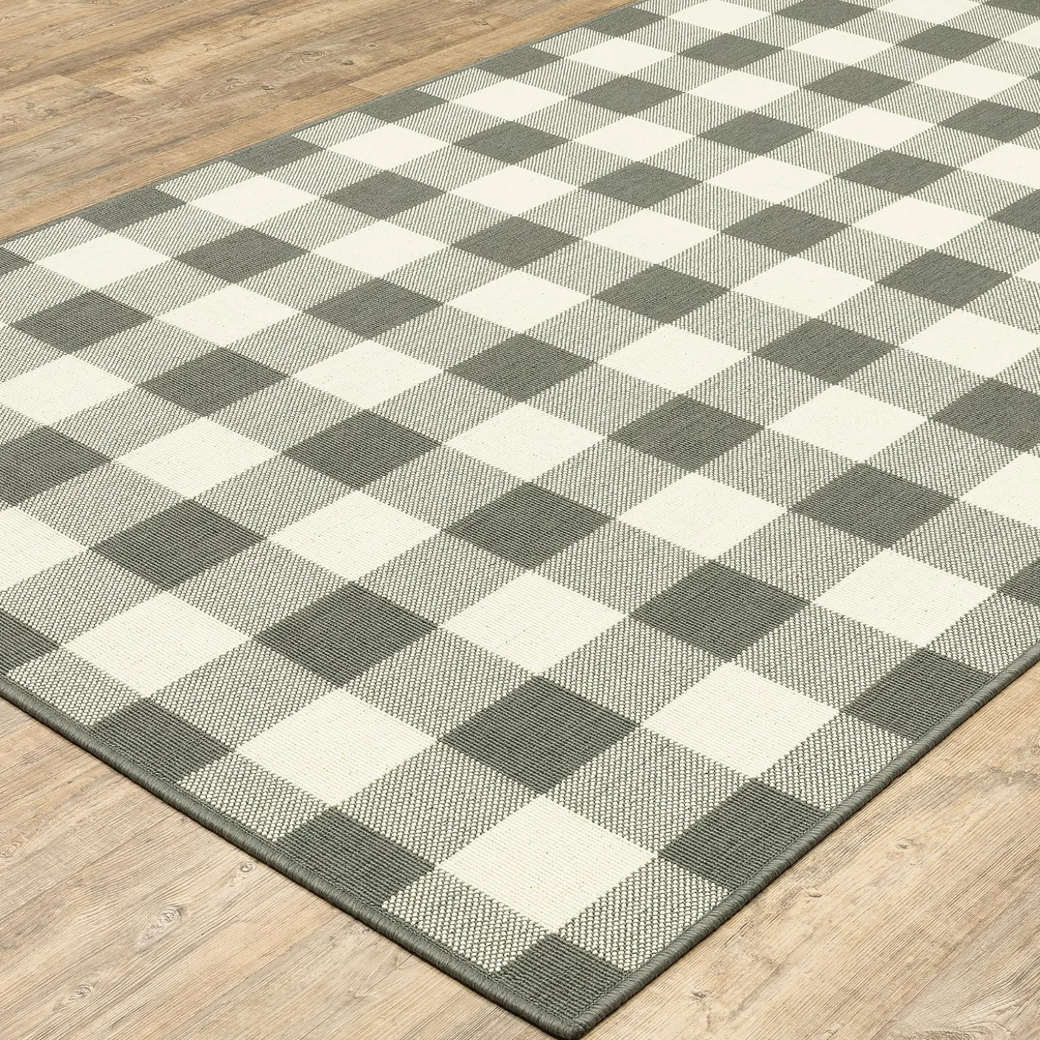 Area Rugs>Plow & Hearth Buffalo Plaid Indoor and Outdoor Polypropylene Rug, 3'7" x 5'6"