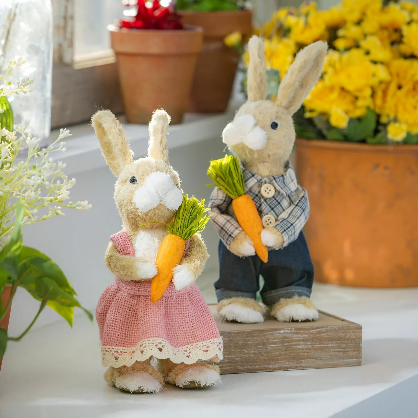 Decorative Accents>Plow & Hearth Bunny Couple with Carrot Table Decor Set, 8.5"