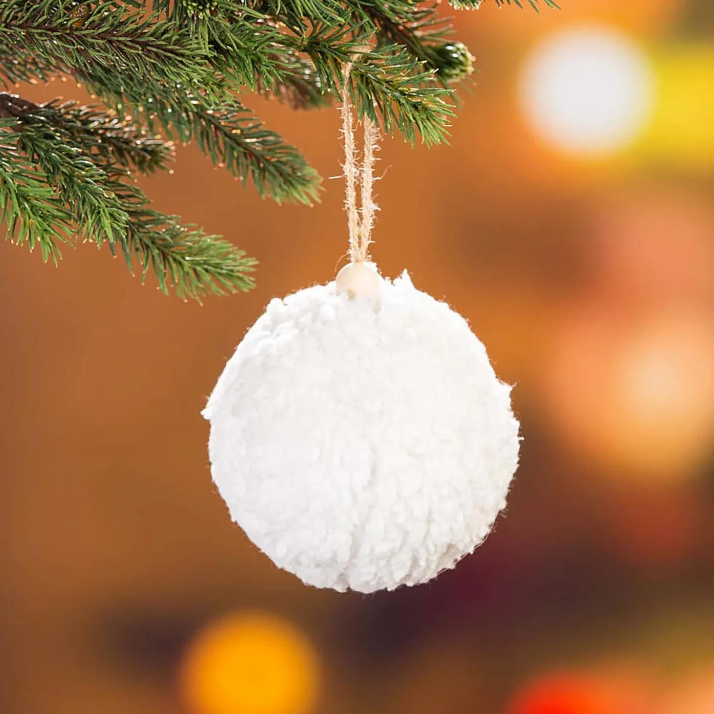 Lighted Trees & Garlands>Plow & Hearth Classic Cardinal Complete Christmas Tree Kit with 250 Lights and 140 Decorations, 7½'H