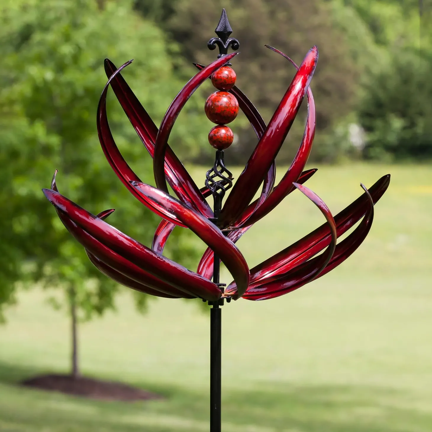 Wind Spinners>Plow & Hearth Crimson Lotus Metal Wind Spinner