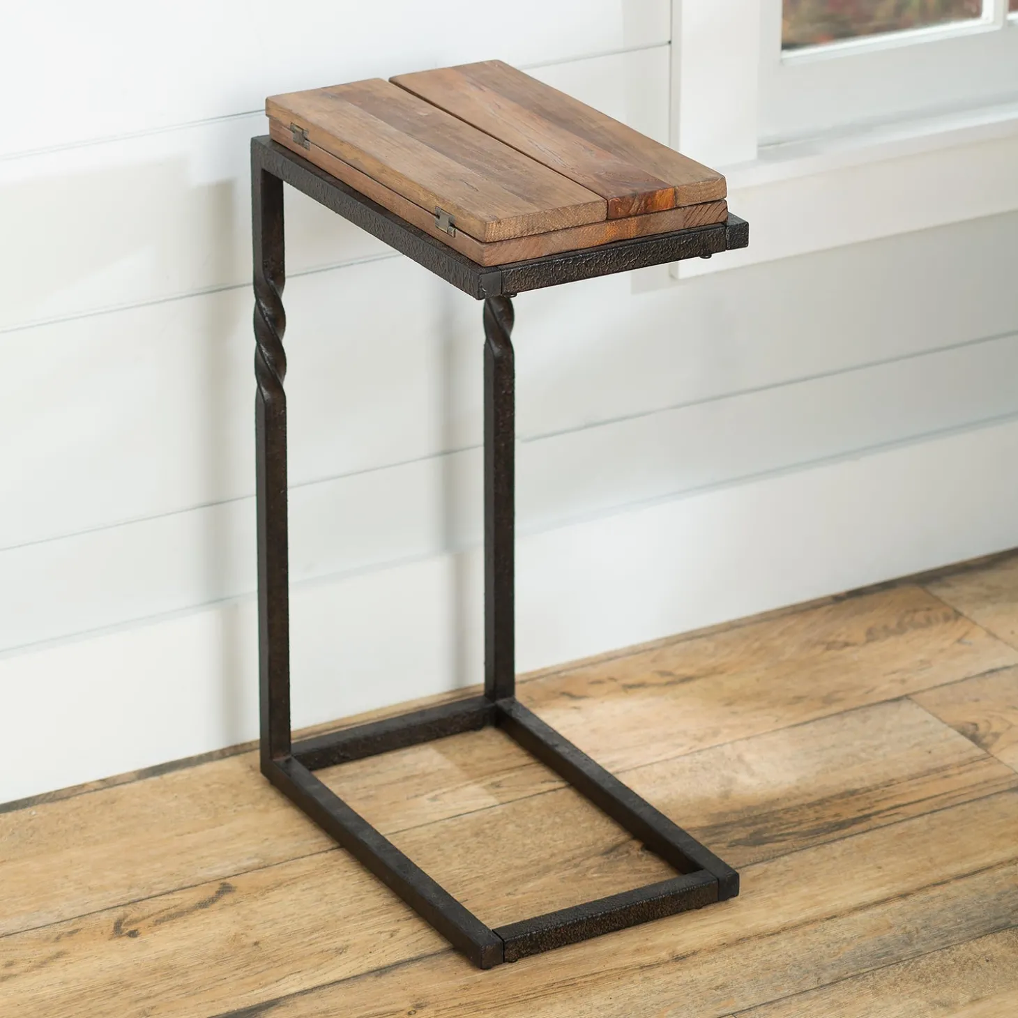 Accent Tables>Plow & Hearth Deep Creek Rustic Pull-Up Table with Fold-Out Leaves in Wood and Metal