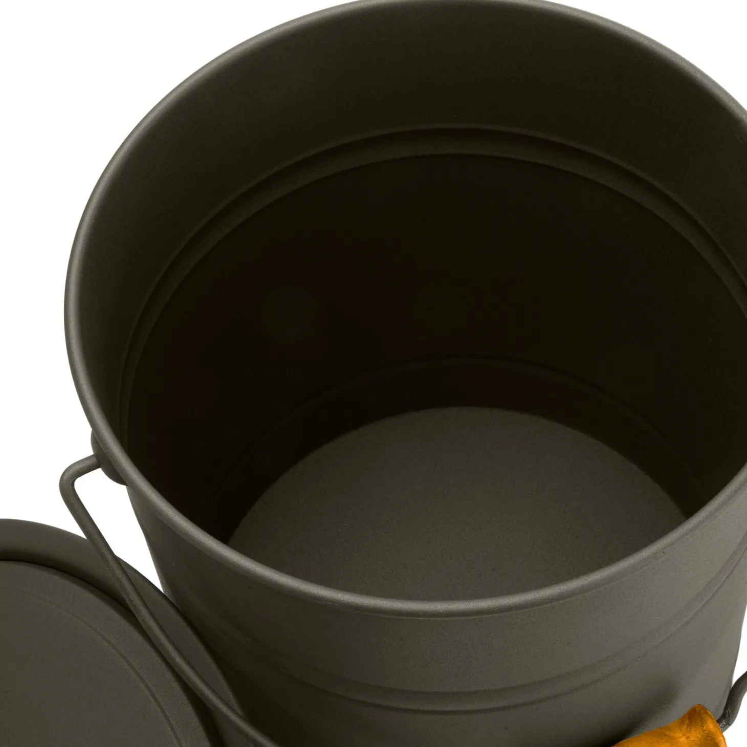 Fireplace Maintenance>Plow & Hearth Deluxe Galvanized Ash Bucket with Handle, Lid and Double-Layer Bottom CharcoalBlack