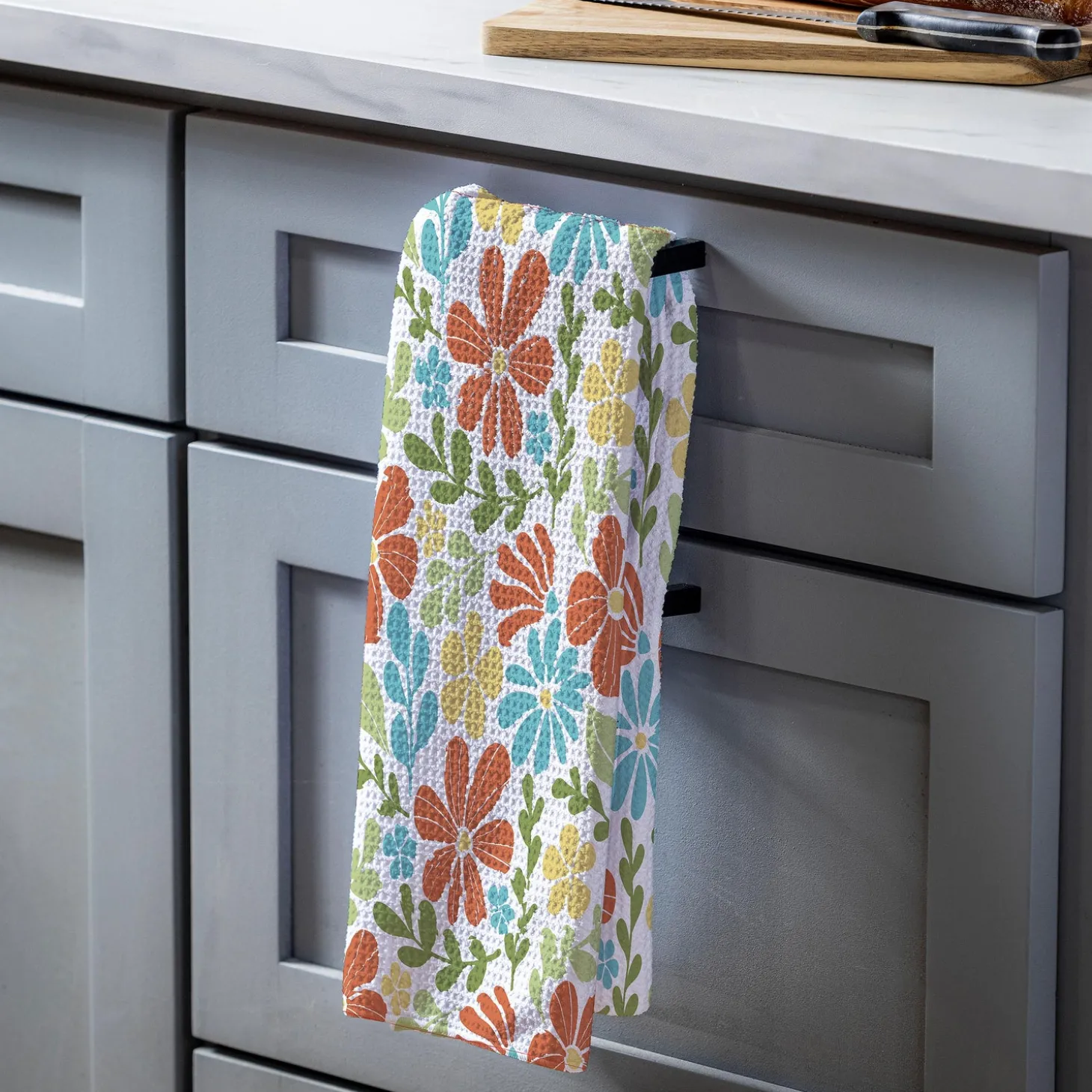Kitchen Linens>Plow & Hearth Floral Mod Quick Dry Kitchen Towel, 18" x 30"