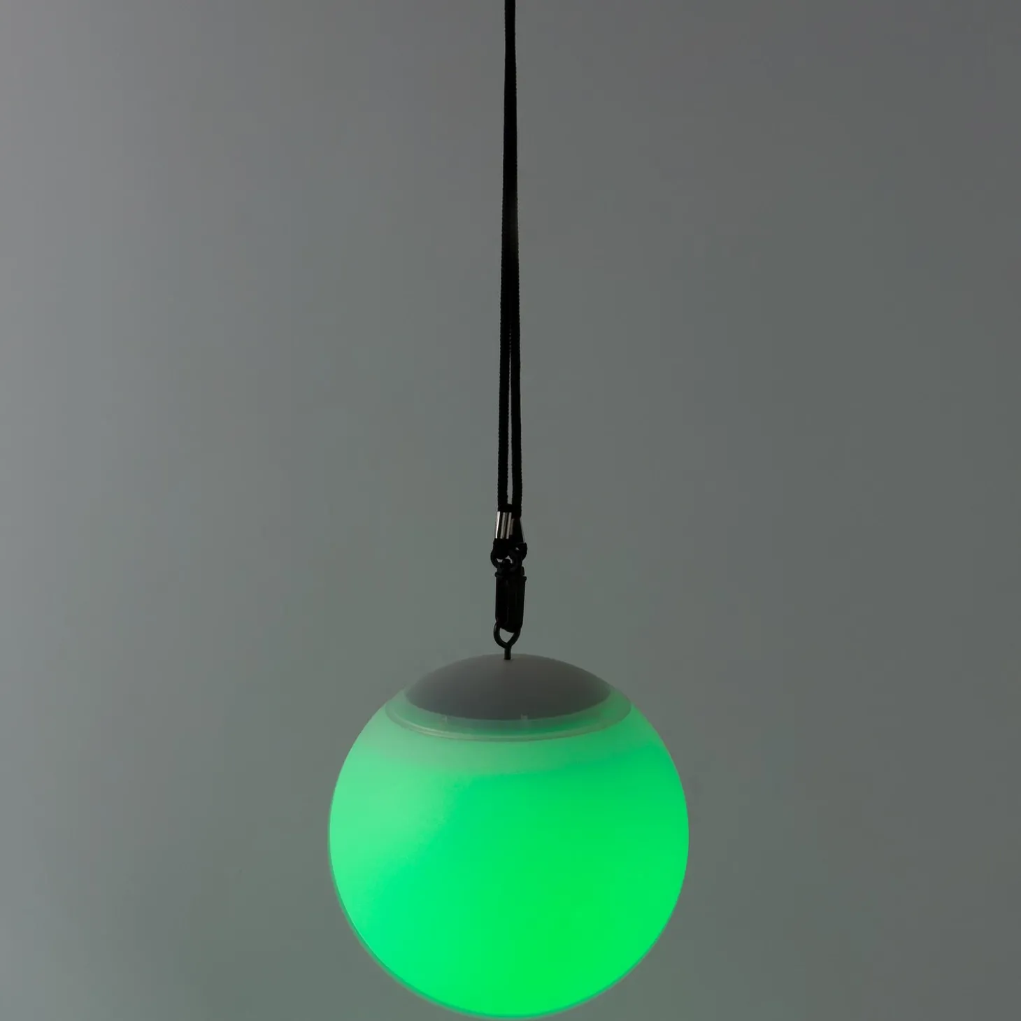 Lighted Garden Decorations | Lighted Accents>Plow & Hearth Hanging Solar Color Changing Sphere Light Black