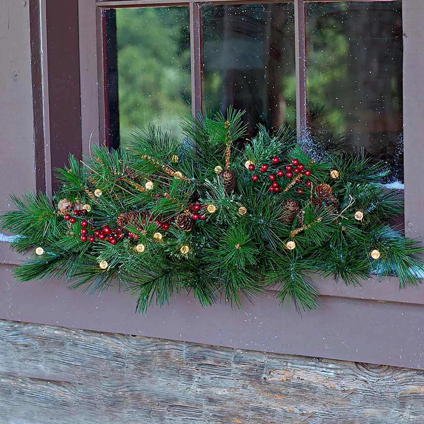 Faux Flowers & Plants | Lighted Trees & Garlands>Plow & Hearth Indoor/Outdoor Blue Ridge Window Swag with Battery-Operated Dual-Function Lights