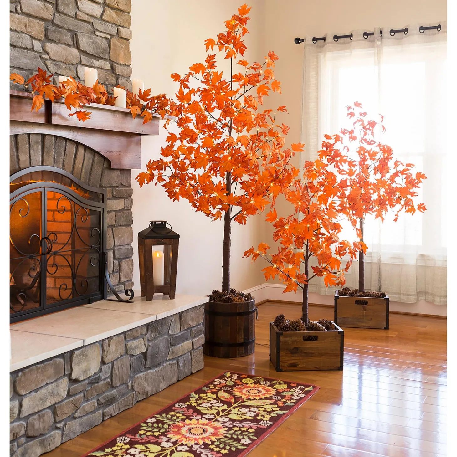 Lighted Trees & Garlands>Plow & Hearth Indoor/Outdoor Electric Lighted Maple Tree, 6'H with 96 Lights