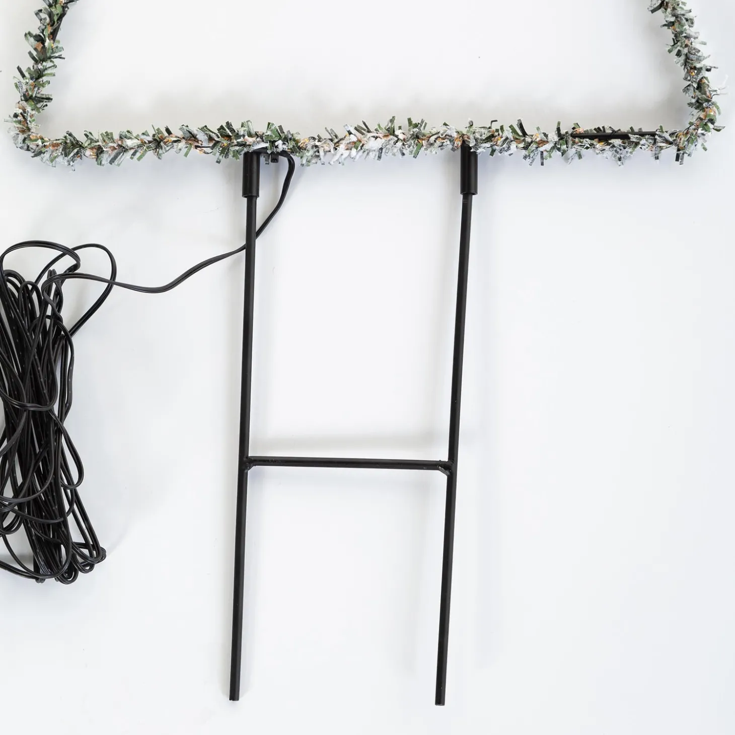 Garden Stakes | Lighted Garden Decorations>Plow & Hearth Indoor/Outdoor Electric Lighted 18"H Frosted Greens Holiday Tree