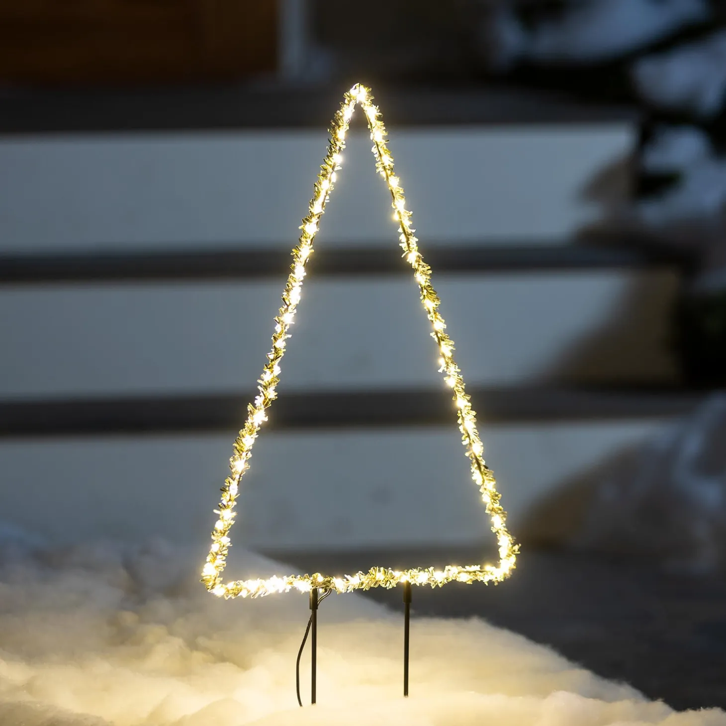 Garden Stakes | Lighted Garden Decorations>Plow & Hearth Indoor/Outdoor Electric Lighted 18"H Frosted Greens Holiday Tree