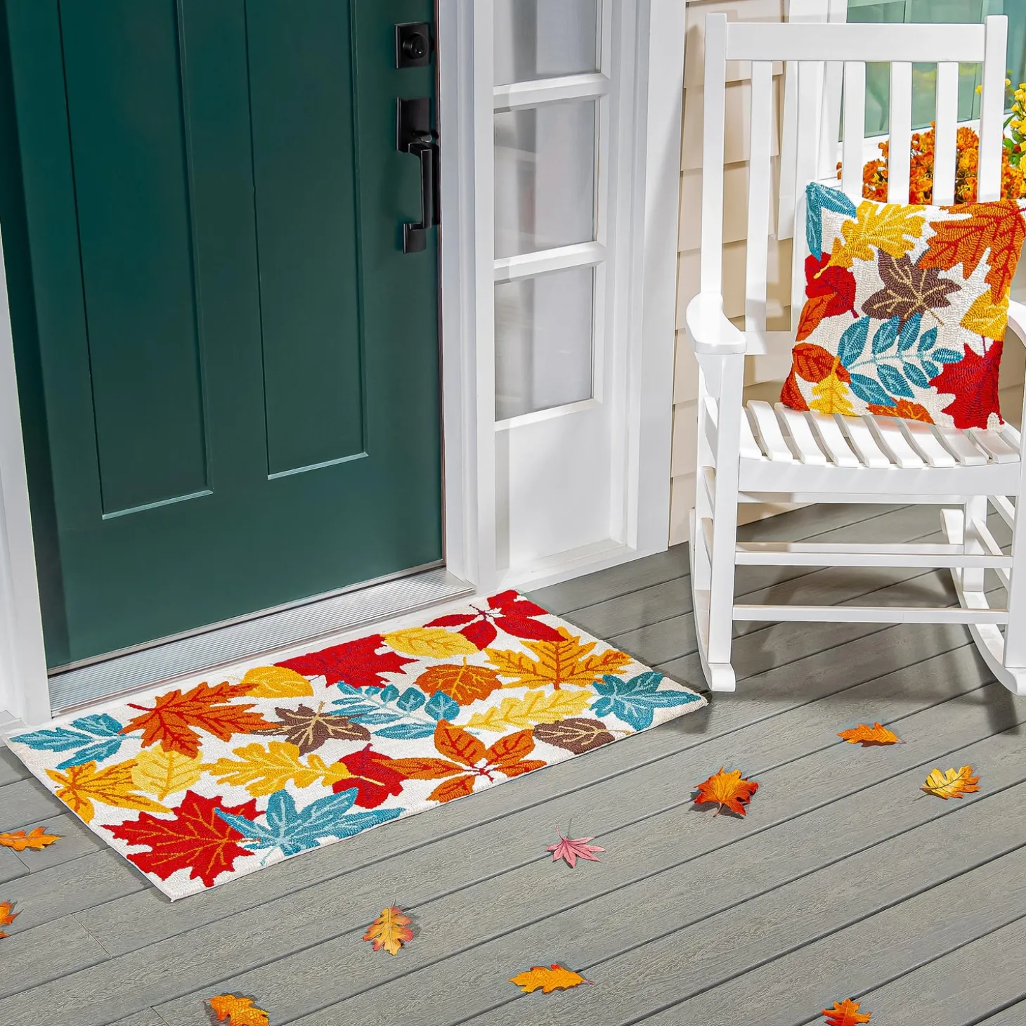 Hooked Rugs>Plow & Hearth Indoor/Outdoor Fall Leaves Hooked Polypropylene Accent Rug 24"x42"