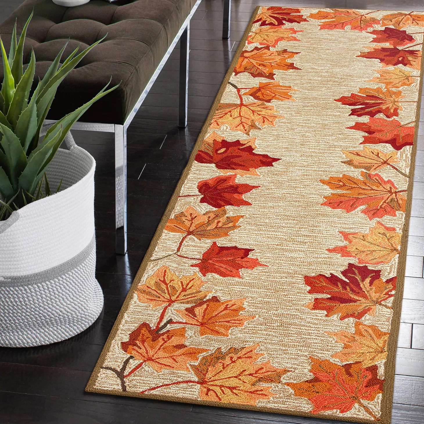 Area Rugs>Plow & Hearth Indoor/Outdoor Falling Leaves Border Rug, 5' x 7'6"