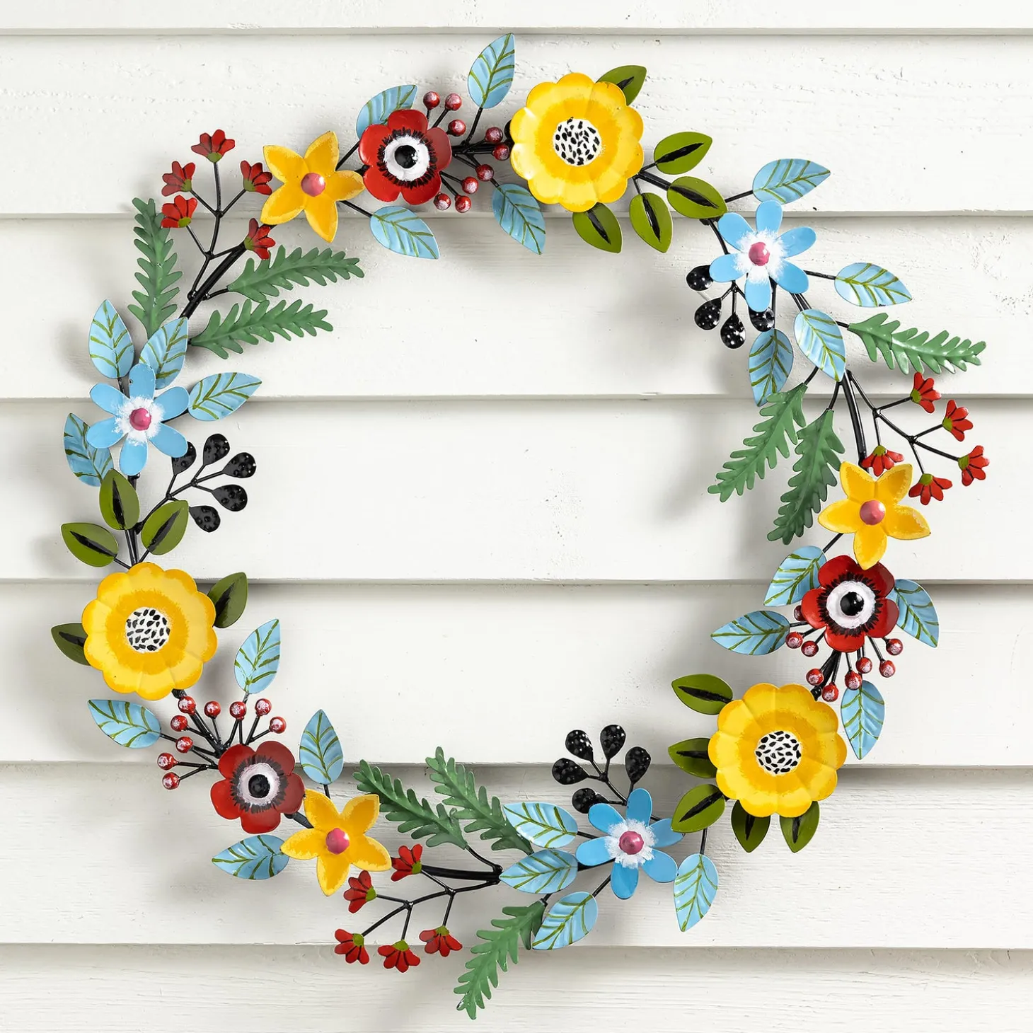 Wreaths>Plow & Hearth Indoor/Outdoor Floral and Berry Metal Wreath