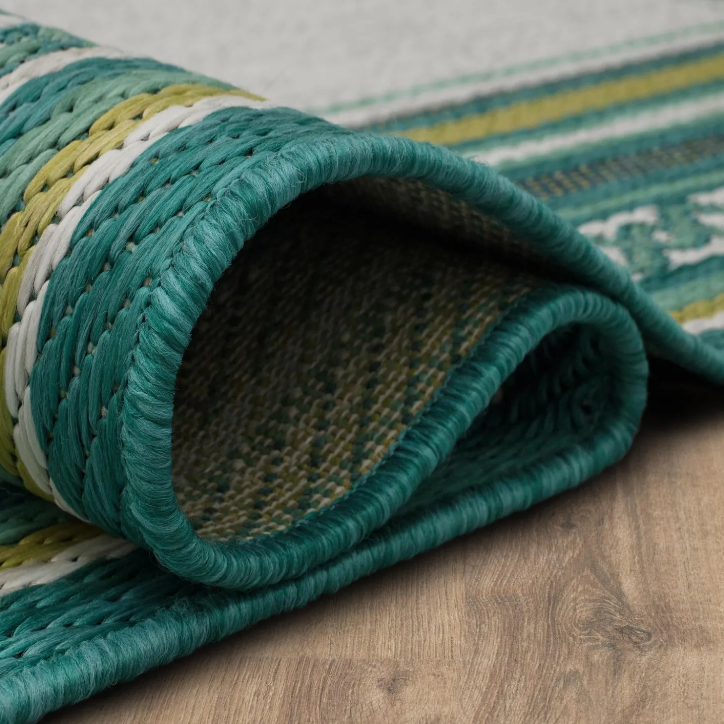 Area Rugs>Plow & Hearth Indoor/Outdoor La Grange Border Polypropylene Rug, 8' x 10'
