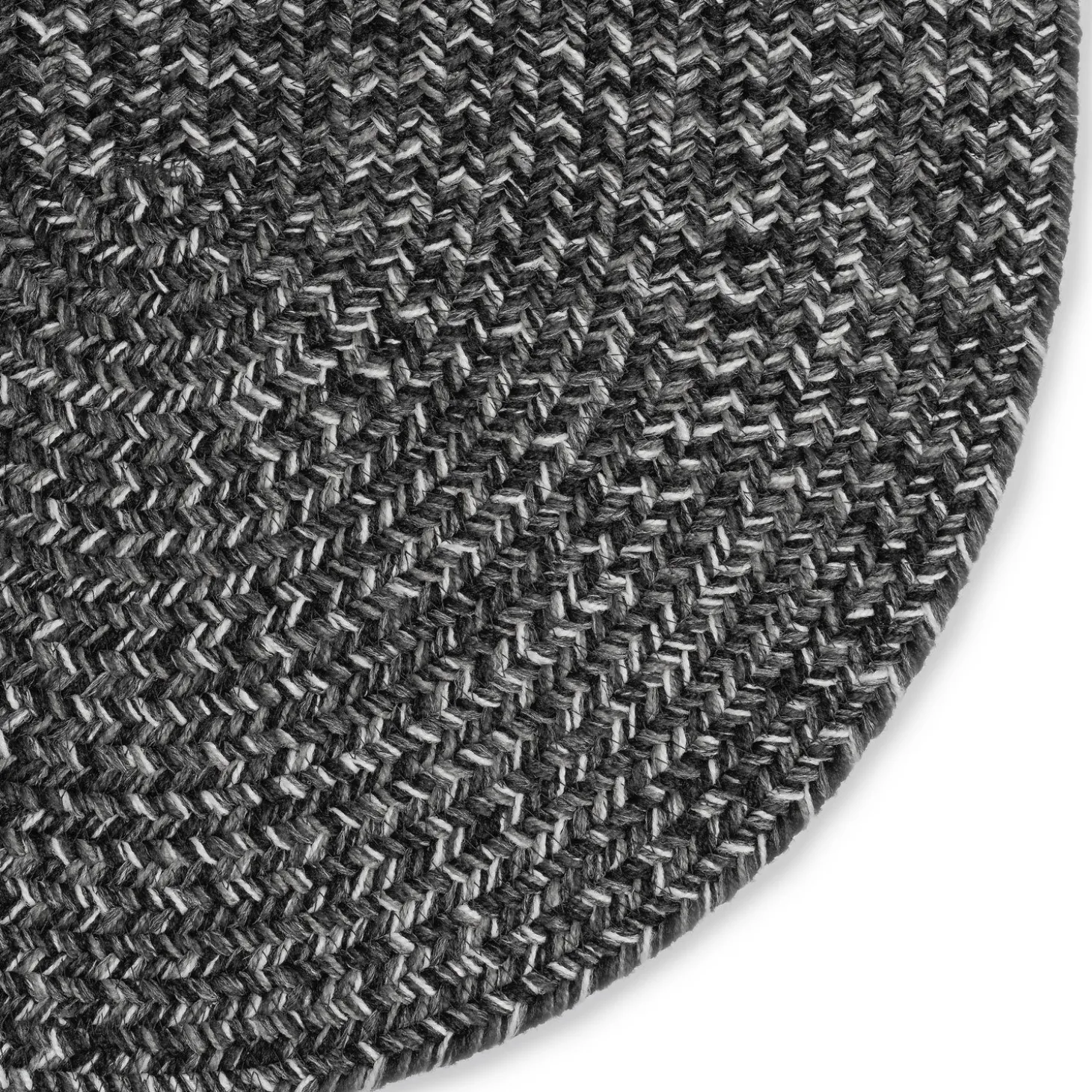 Area Rugs>Plow & Hearth Indoor/Outdoor Oval Pine Creek Braided Polypropylene Rug, 2'7" x 9' Runner