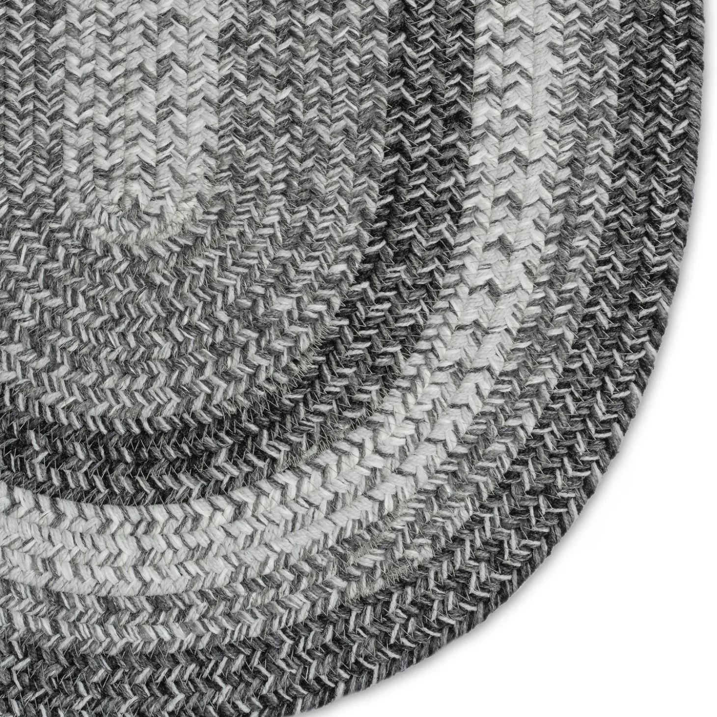 Area Rugs>Plow & Hearth Indoor/Outdoor Oval Woodridge Braided Polypropylene Rug, 2'7" x 9' Runner