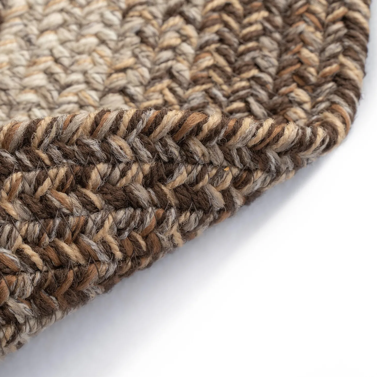 Area Rugs>Plow & Hearth Indoor/Outdoor Oval Woodridge Braided Polypropylene Rug, 2'7" x 9' Runner