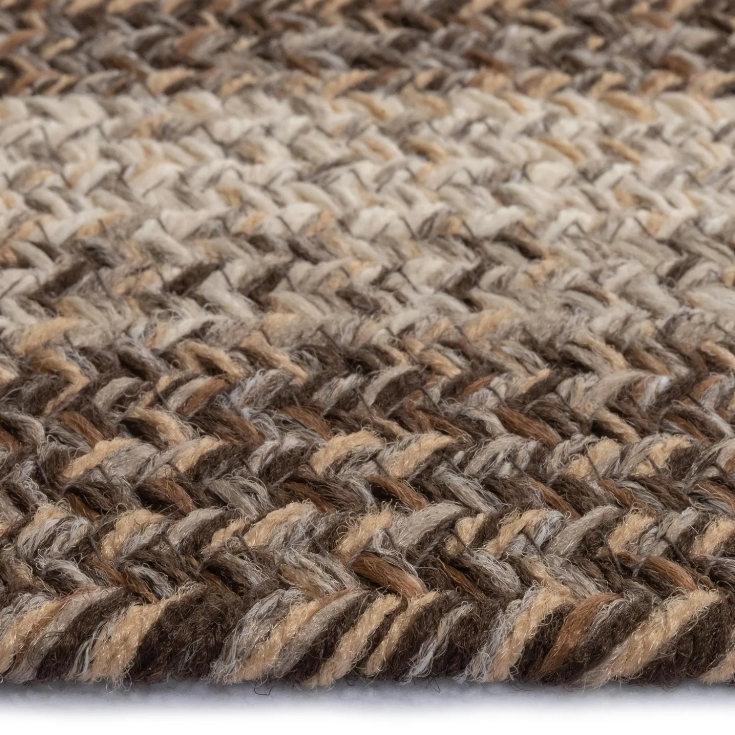 Area Rugs>Plow & Hearth Indoor/Outdoor Oval Woodridge Braided Polypropylene Rug, 2'7" x 9' Runner