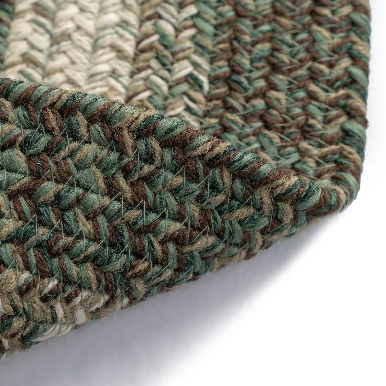 Area Rugs>Plow & Hearth Indoor/Outdoor Oval Woodridge Braided Polypropylene Rug, 2'7" x 9' Runner
