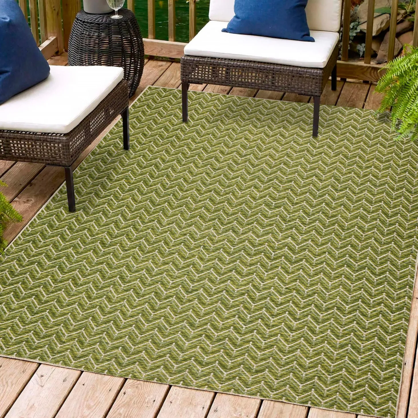 Area Rugs>Plow & Hearth Indoor/Outdoor Santa Anna Chevron Rug, 20" x 30"