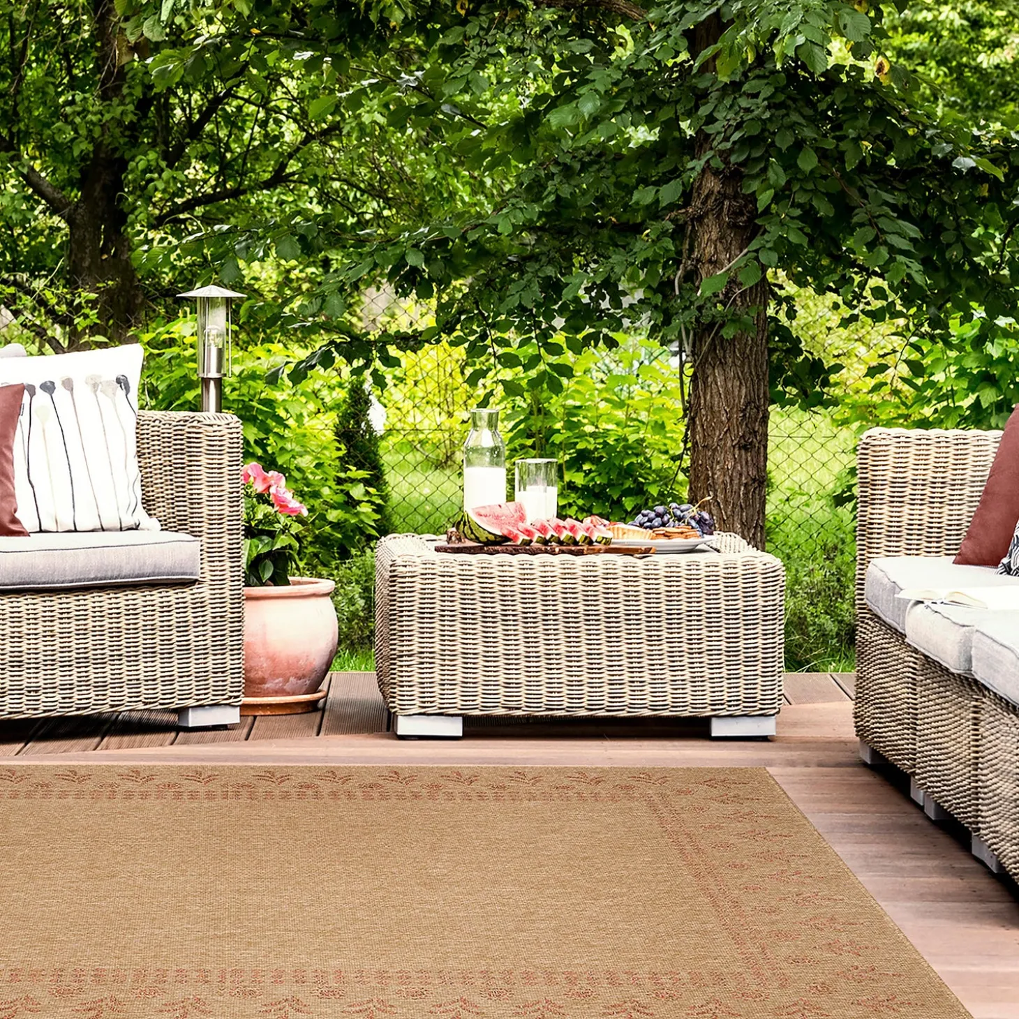 Area Rugs>Plow & Hearth Indoor/Outdoor Toulouse Block Print Rug, 7'10" x 9'10"
