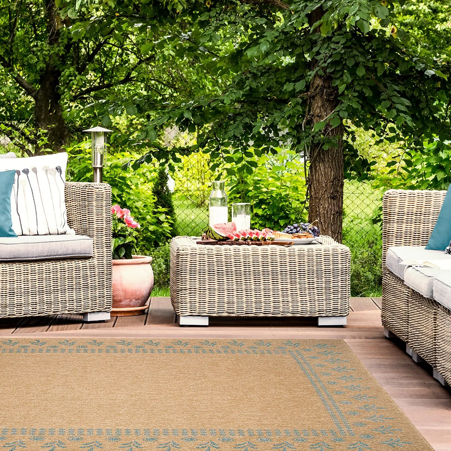 Area Rugs>Plow & Hearth Indoor/Outdoor Toulouse Block Print Rug, 7'10" x 9'10"