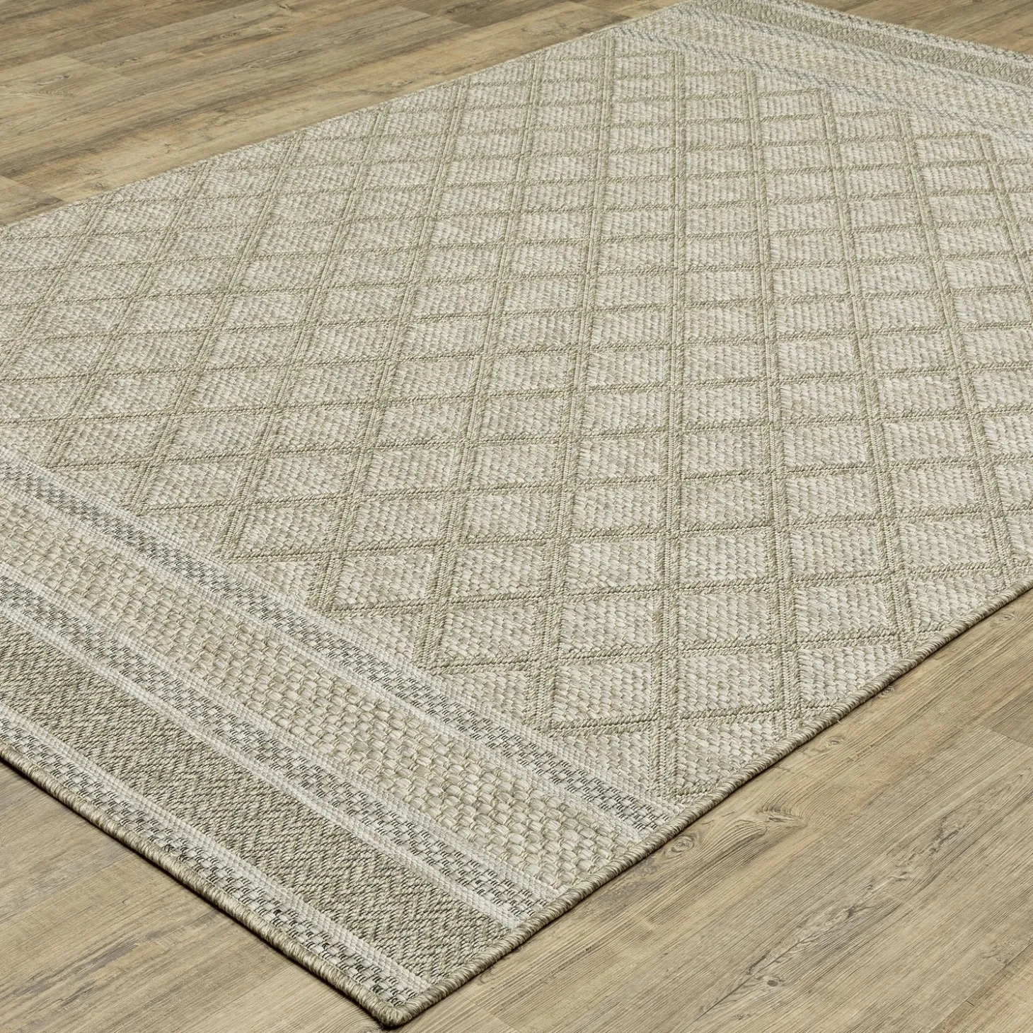 Area Rugs>Plow & Hearth Indoor/Outdoor Yucatan Lattice Polypropylene Rug, 6'7" x 9'2" Beige