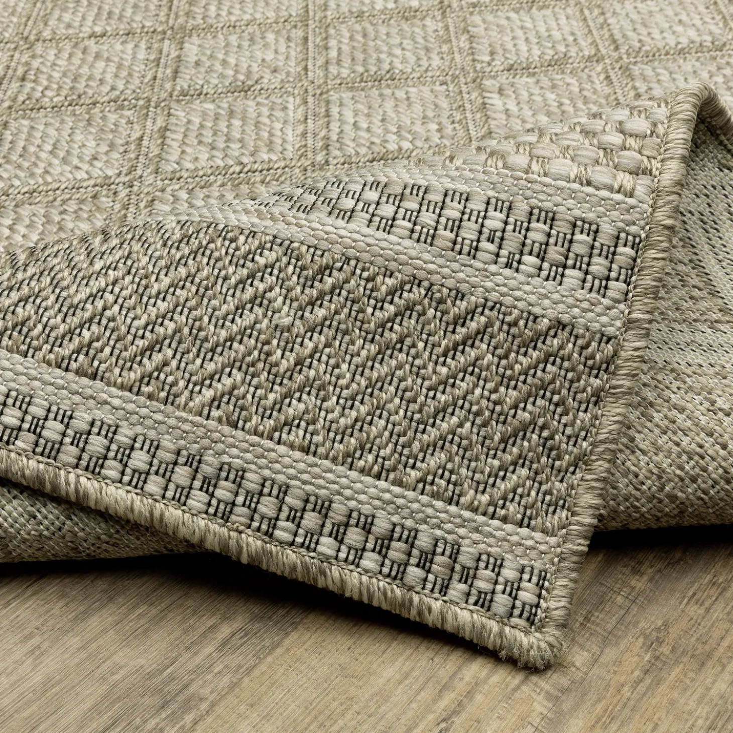 Area Rugs>Plow & Hearth Indoor/Outdoor Yucatan Lattice Polypropylene Rug, 6'7" x 9'2" Beige