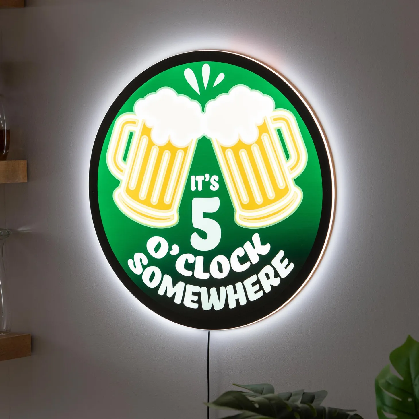 Wall Art>Plow & Hearth LED Wall Decor, Edgelite, Large Round, 5 O'Clock Somewhere
