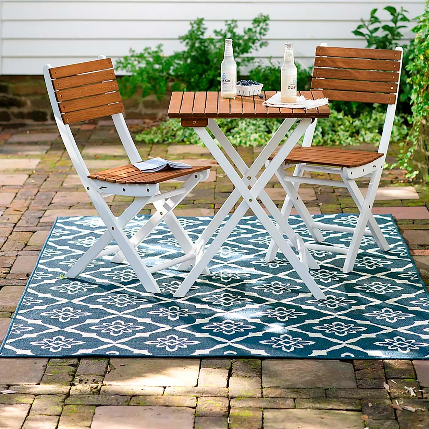 Area Rugs>Plow & Hearth Lexington Quatrefoil Rug, 5'3"x 7'6" Red