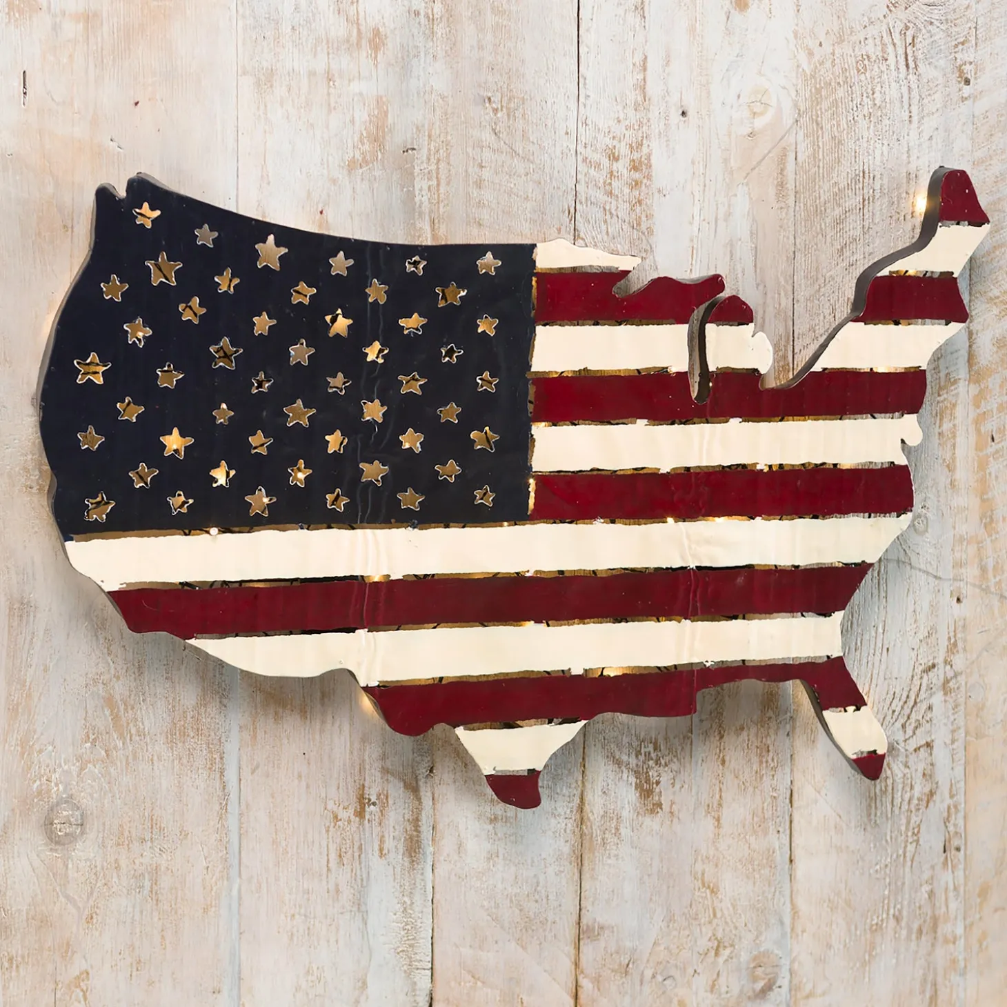 Outdoor Wall Art | Wall Art>Plow & Hearth Lighted American Flag United States Map Wall Art with Timer