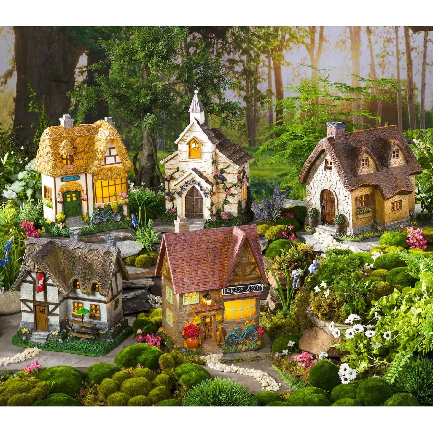 Garden Statues>Plow & Hearth Miniature Fairy Garden Solar Thatched Cottage