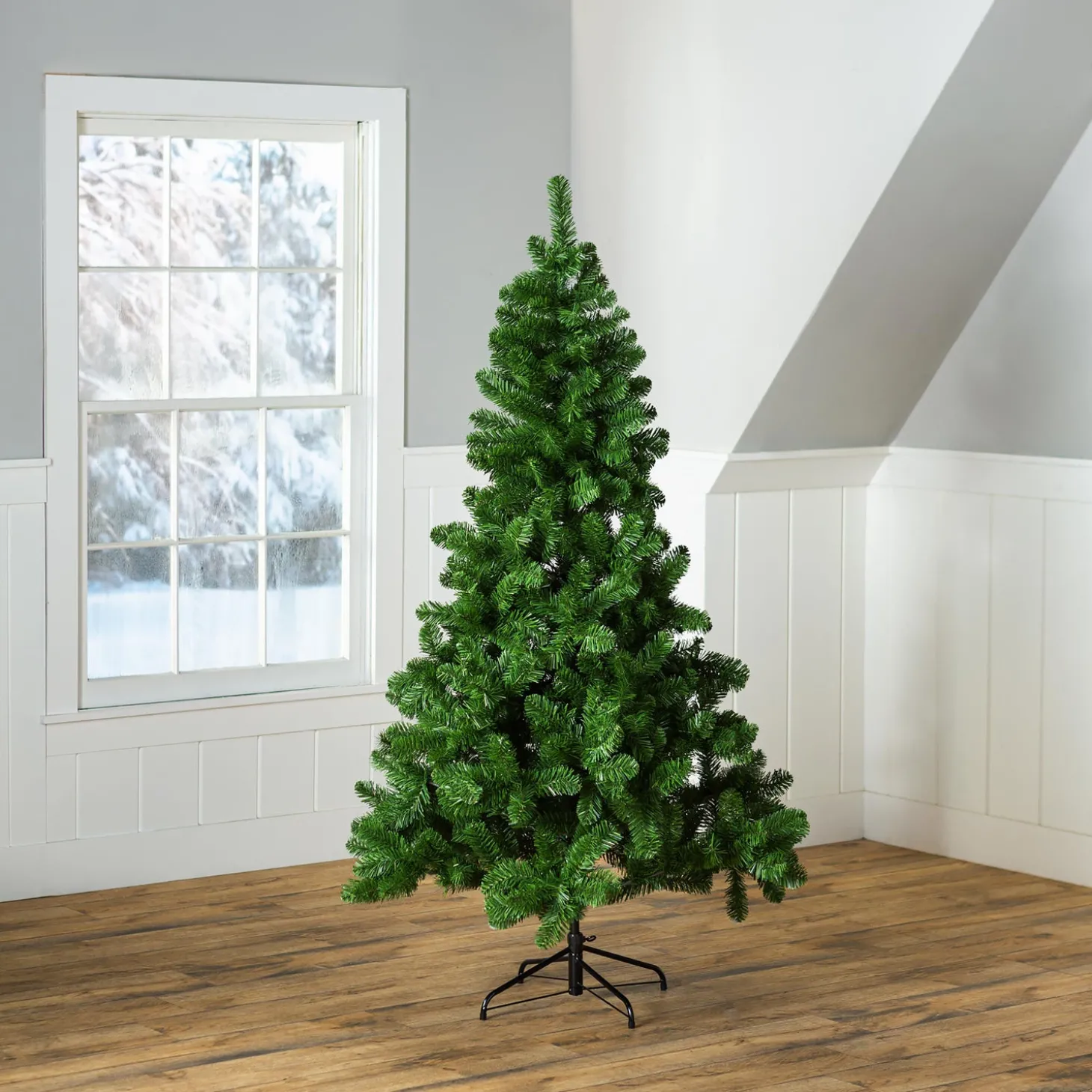 Lighted Trees & Garlands>Plow & Hearth 6' Montfair Pine Christmas Tree