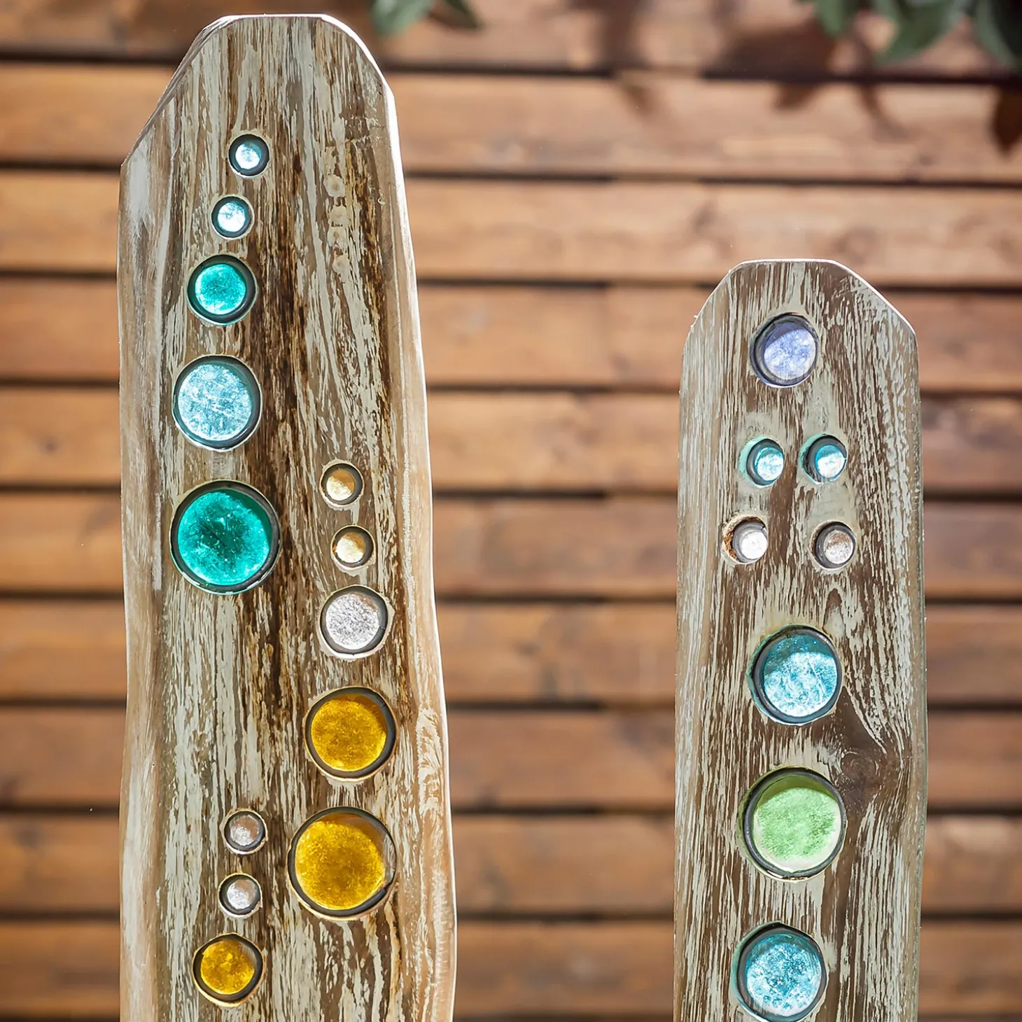 Garden Statues | Garden Stakes>Plow & Hearth Natural Driftwood Colorful Glass Statuary