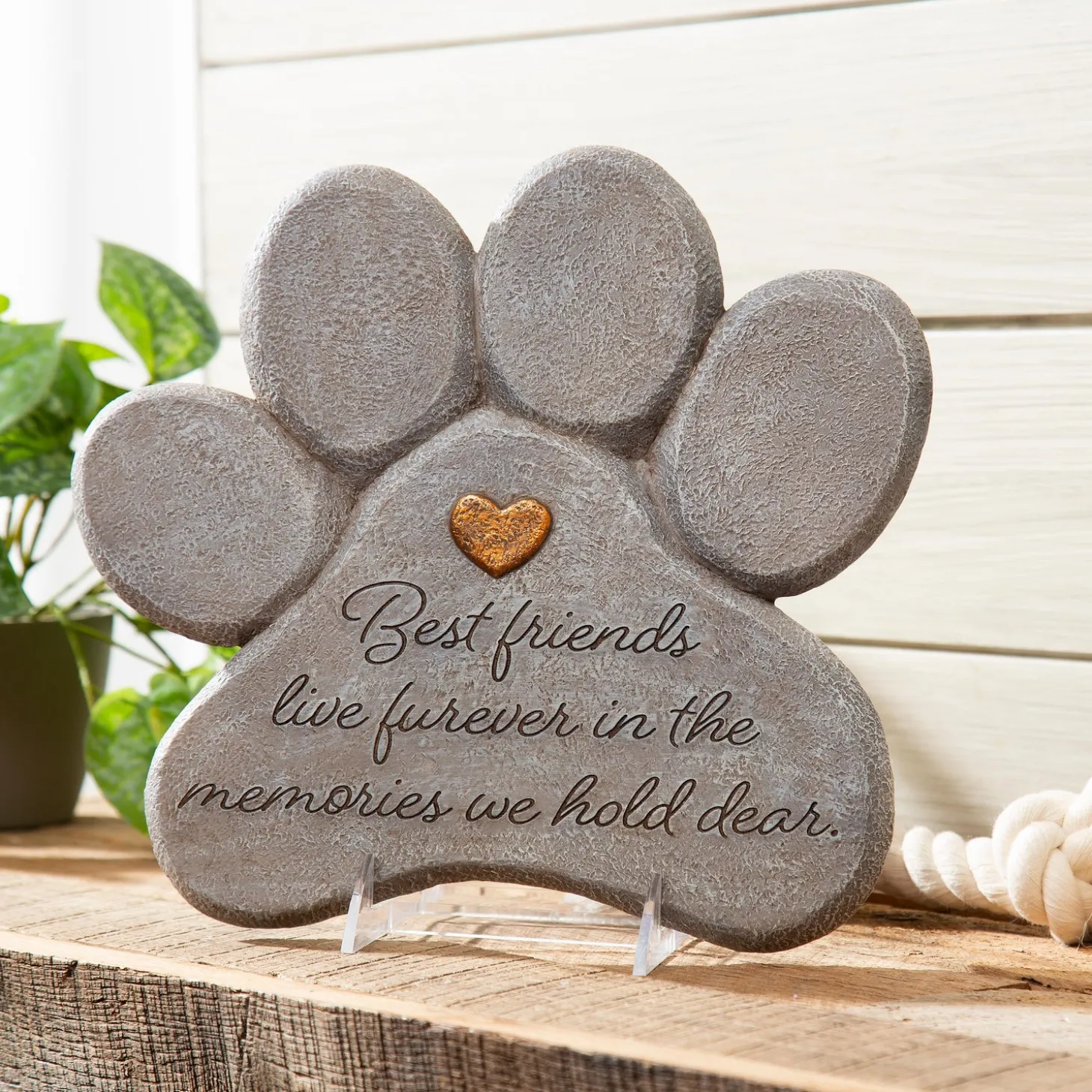 Memorial & Garden Plaques | Pathways & Stepping Stones>Plow & Hearth 11" Paw Shaped Pet Memorial Garden Stone, Best Friends Live Forever