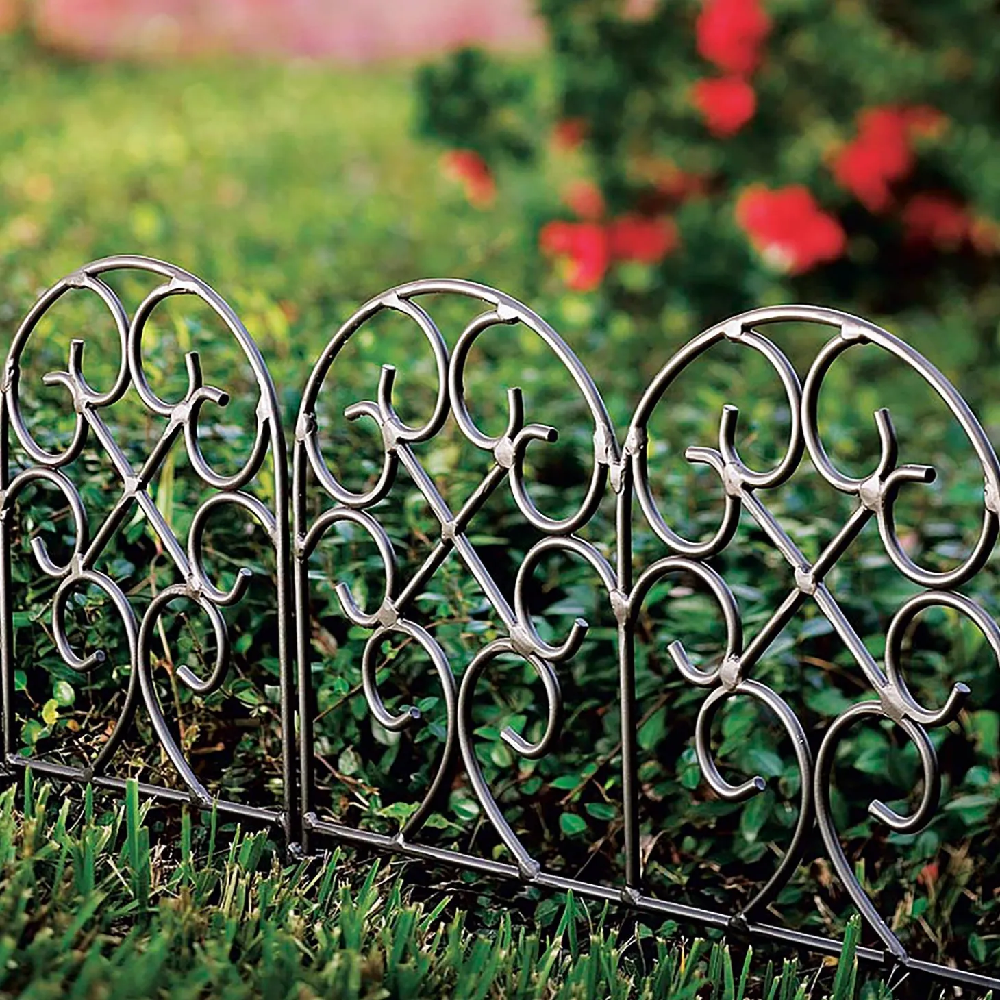 Garden Fencing & Edging>Plow & Hearth Scrollwork Wrought Iron Edging with Ground Stakes and Gunmetal Finish