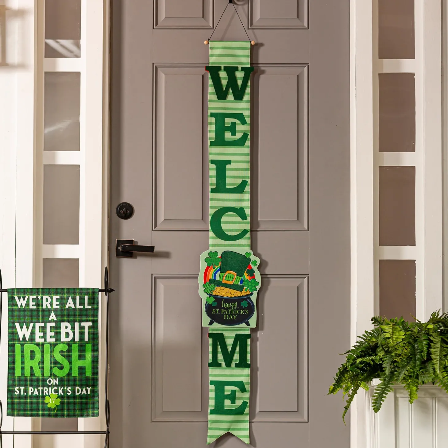 Fabric Door Hangers>Plow & Hearth Sending Love Valentine's Day/End of the Rainbow Double Sided Door Banner