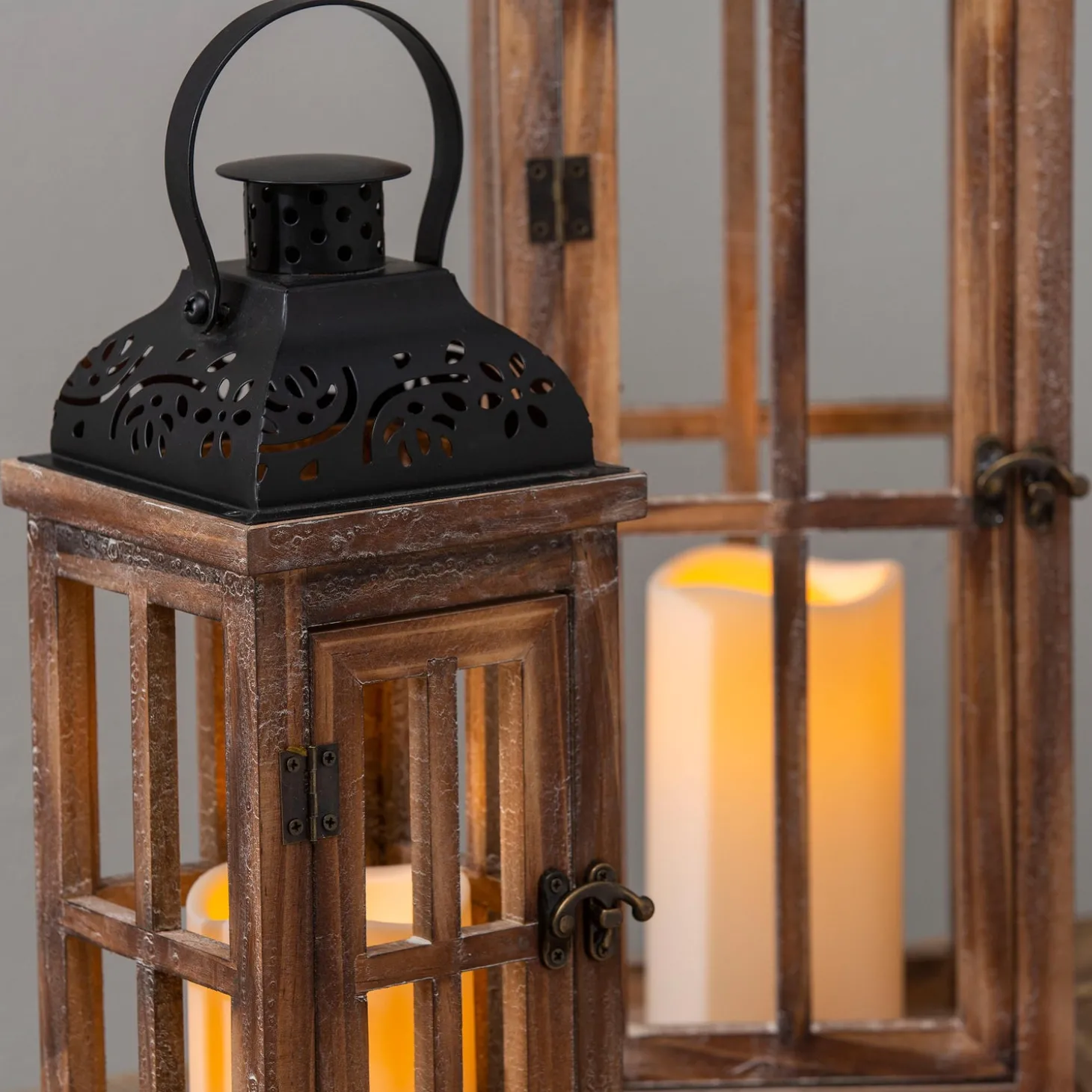 Candles & Lanterns>Plow & Hearth Set of 3 Nested Wood and Metal Lanterns w LED Candle