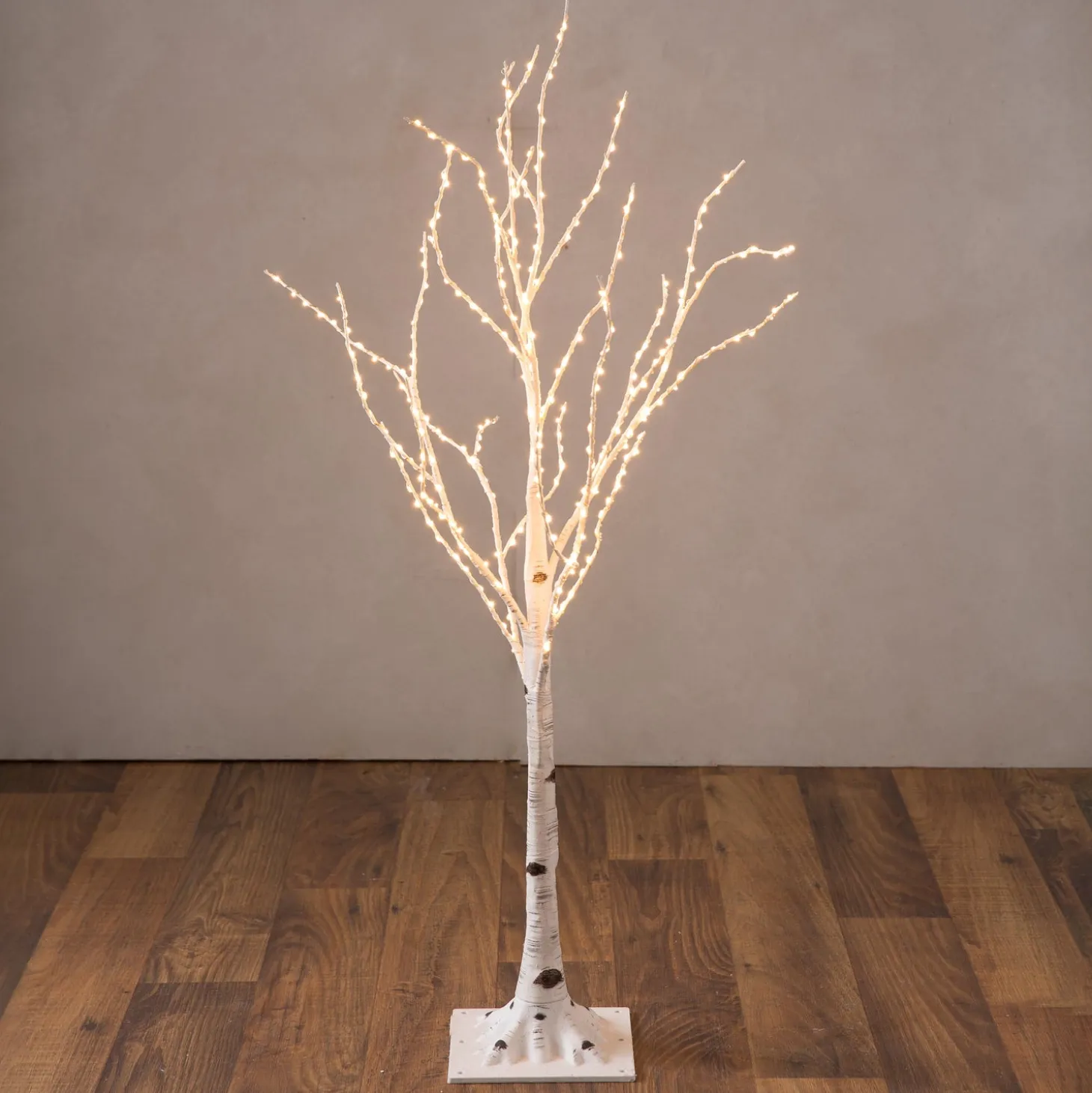 Lighted Trees & Garlands>Plow & Hearth Small Indoor/Outdoor Birch Tree with 300 Warm Lights White