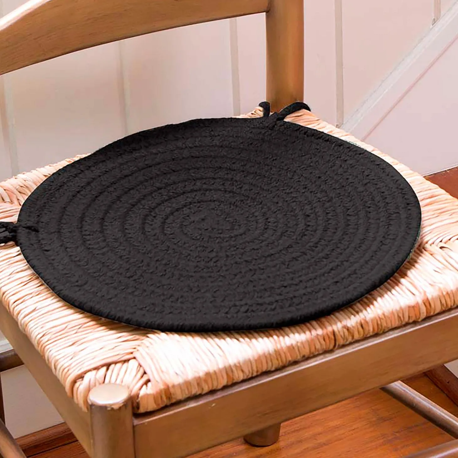 Chairs & Rockers | Rockers & Gliders>Plow & Hearth Solid Color Country Classic Braided Polypropylene Chair Pad, 15" dia.