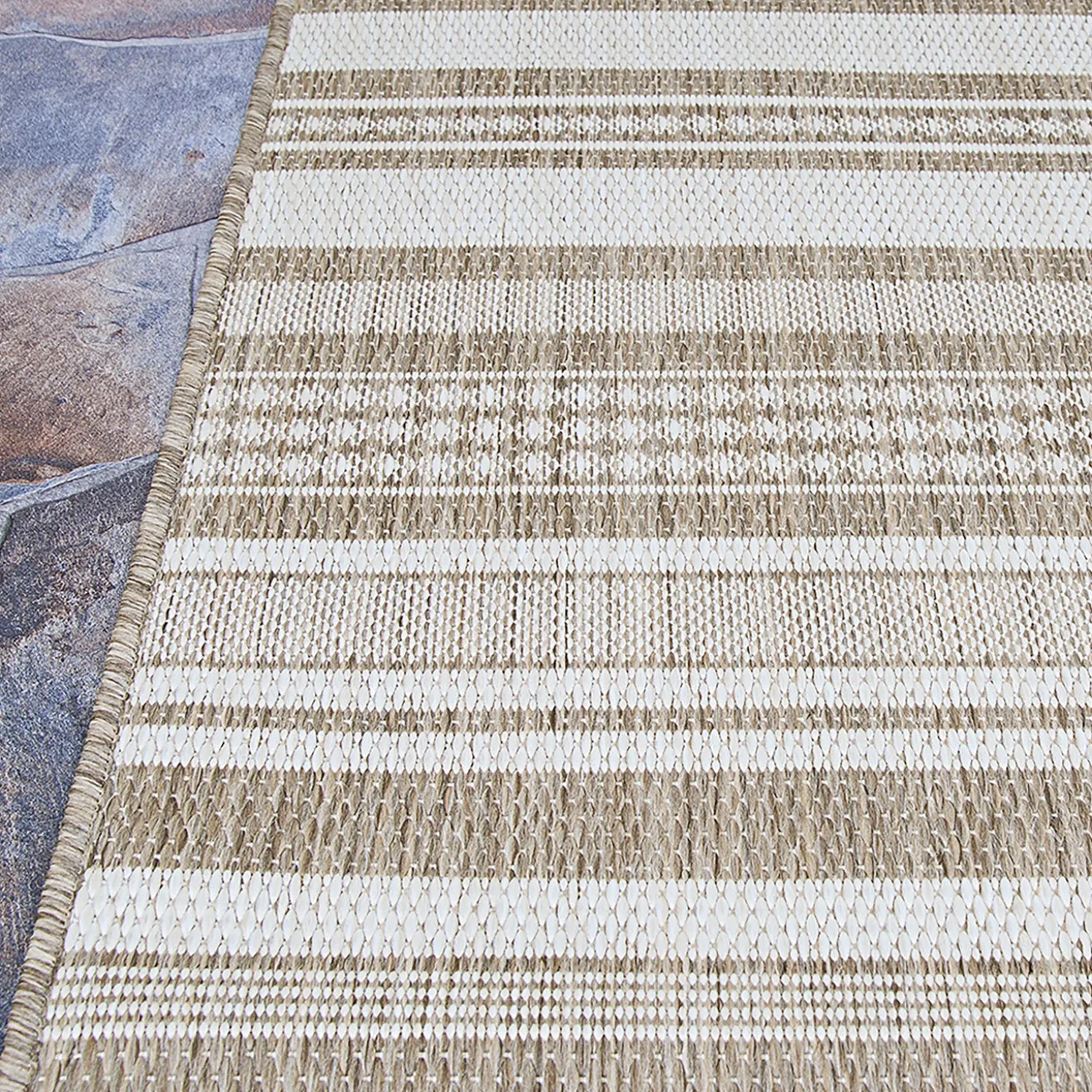 Area Rugs>Plow & Hearth Veranda Striped Indoor/Outdoor Polypropylene Rug, 7'6" x 10'9"