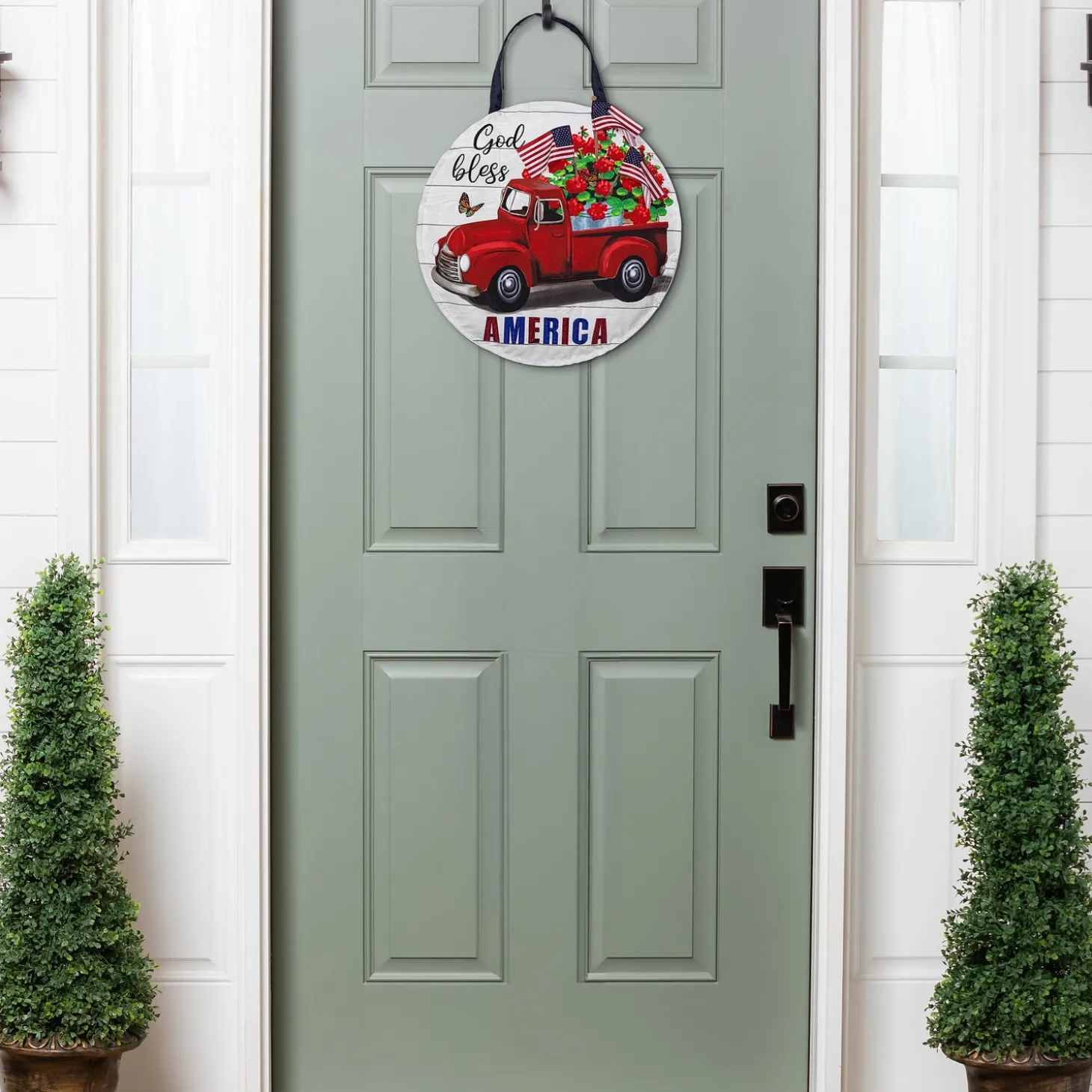 Fabric Door Hangers>Plow & Hearth Vintage Truck America Door Décor
